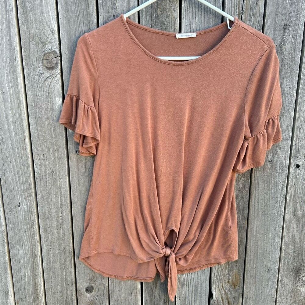 Yellow Chair blouse short sleeve tied at waist size small